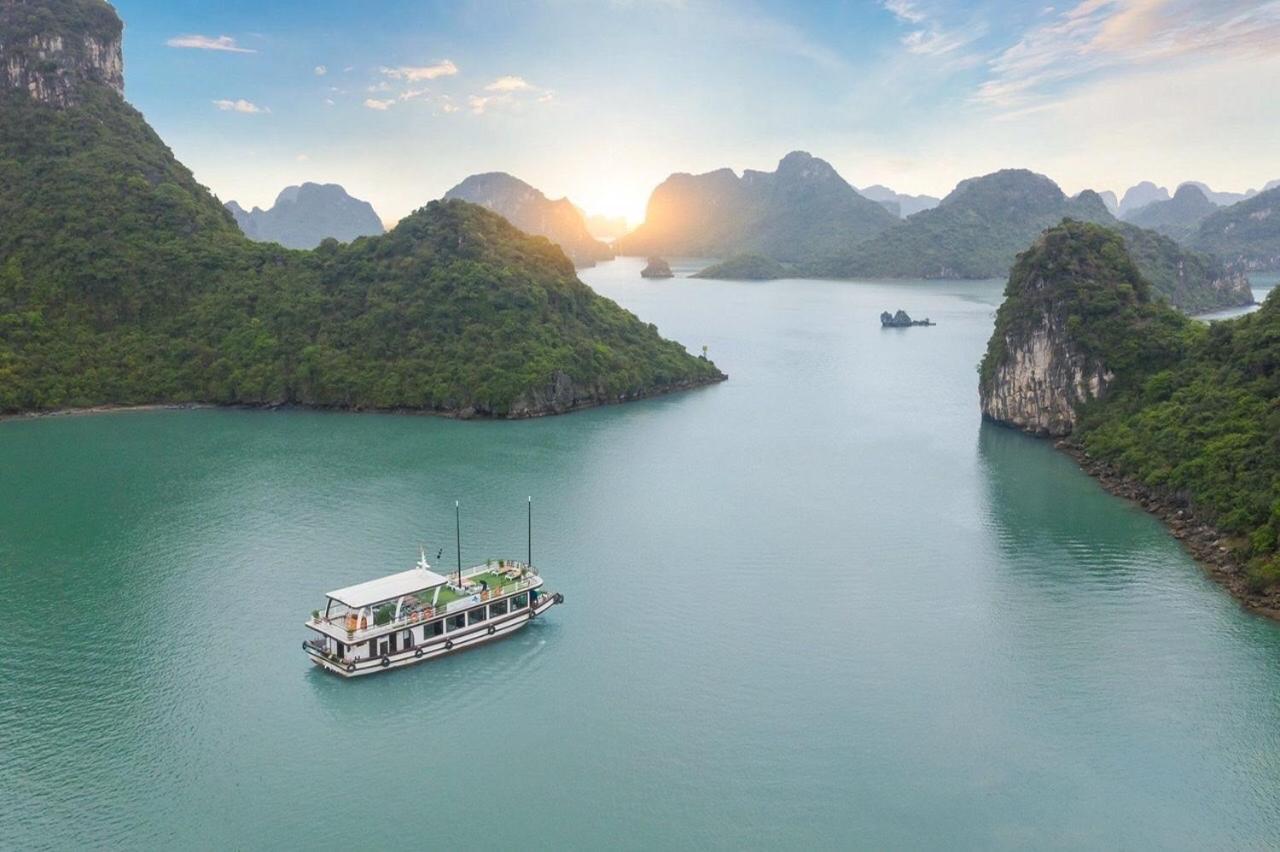 Thai Bao Hotel And Restaurant Chan Chau エクステリア 写真